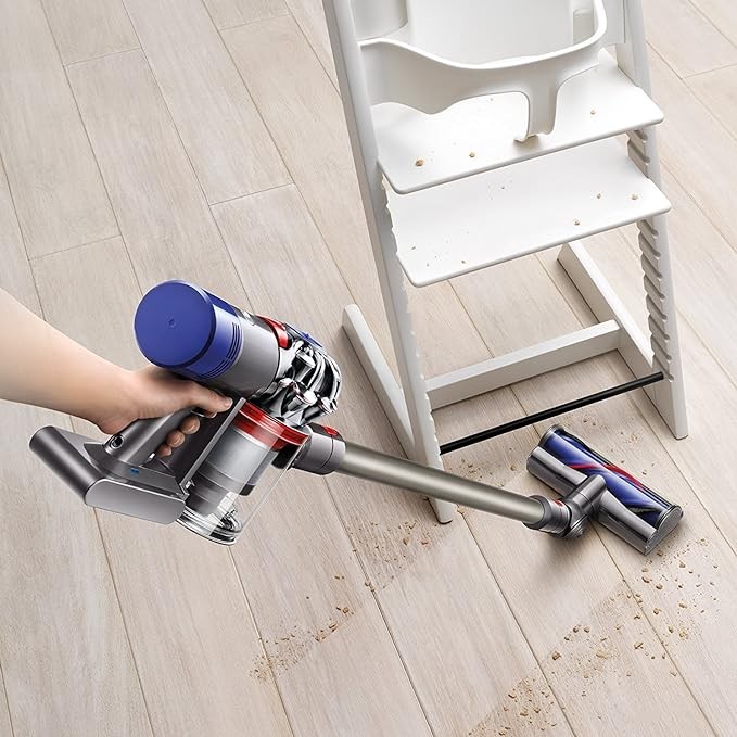 Shark Rocket Pet Pro vs. Dyson V8: Which Cordless Vacuum Reigns Supreme for Pet Owners?