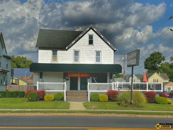 Exterior of Croce's Pasta Glassboro location