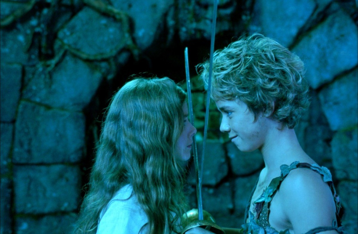 Jeremy Sumpter as Peter Pan in Peter Pan 2003 movie