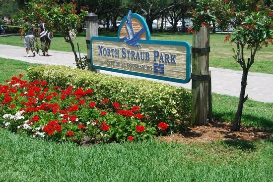 North Straub Park signage welcoming visitors