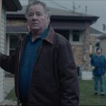 Peter Gerety in "Homicide: Life on the Street" squad car